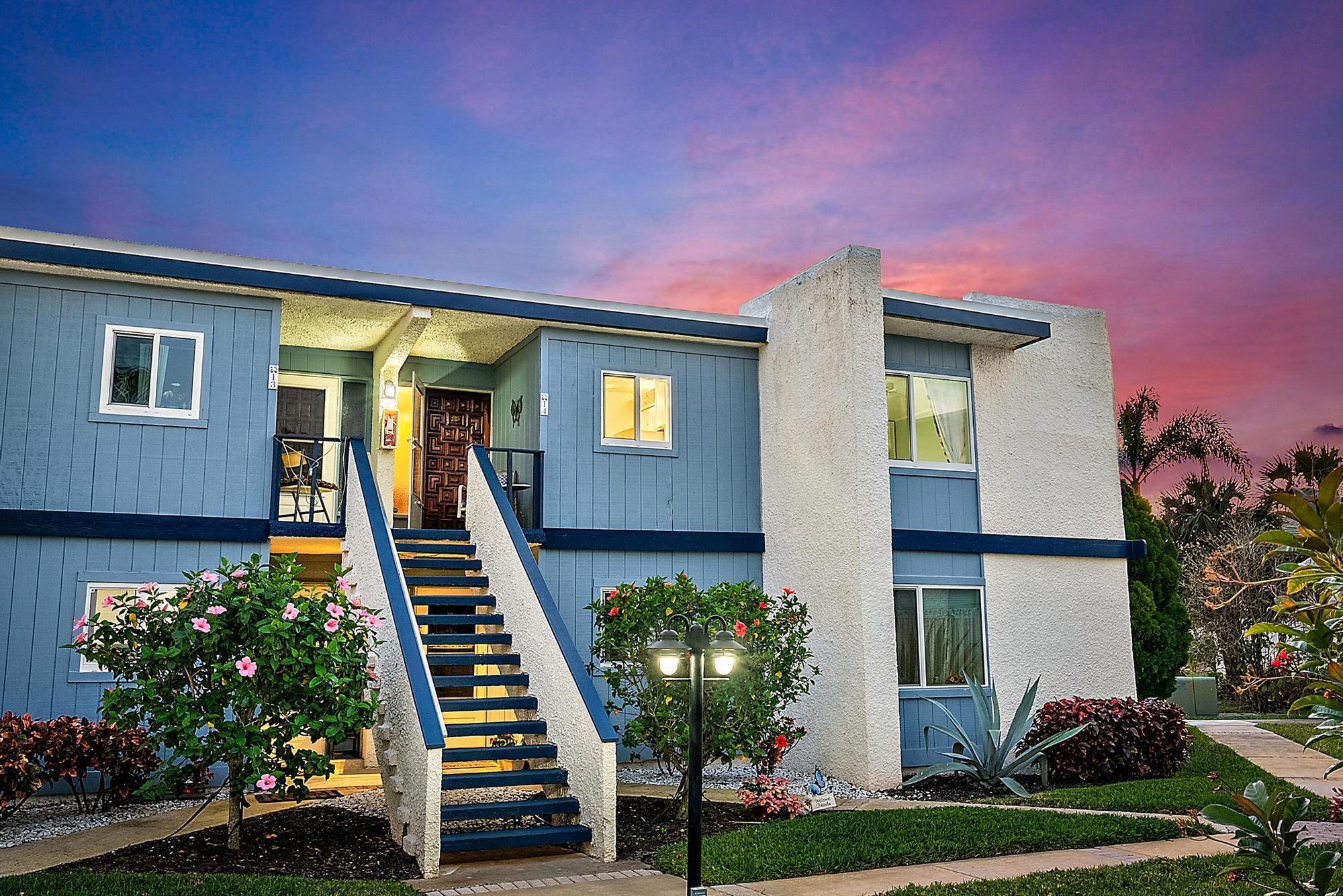 BEACON 21 CONDO - Residential