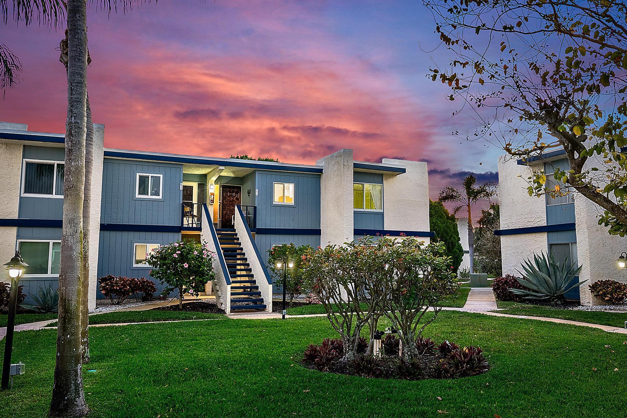 BEACON 21 CONDO - Residential