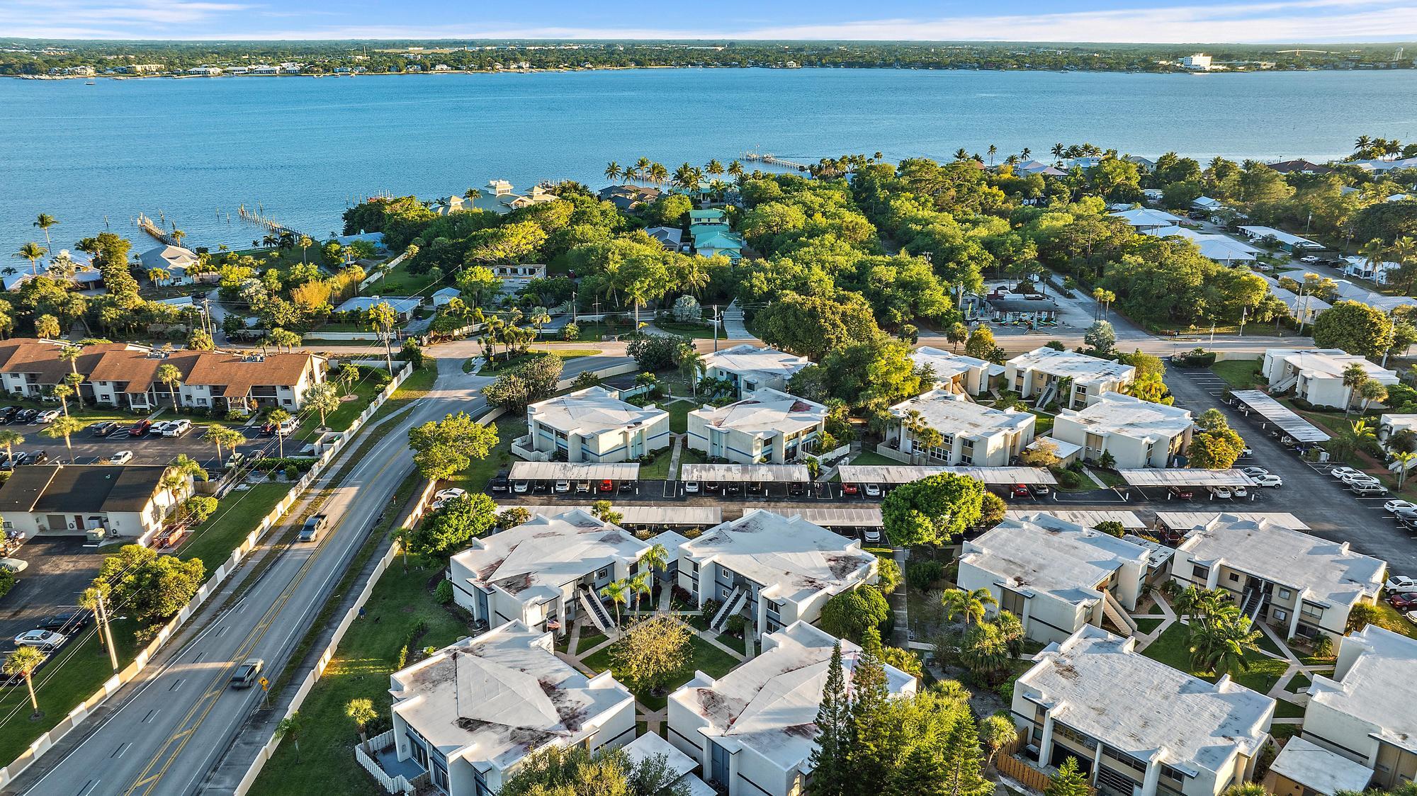 BEACON 21 CONDO - Residential