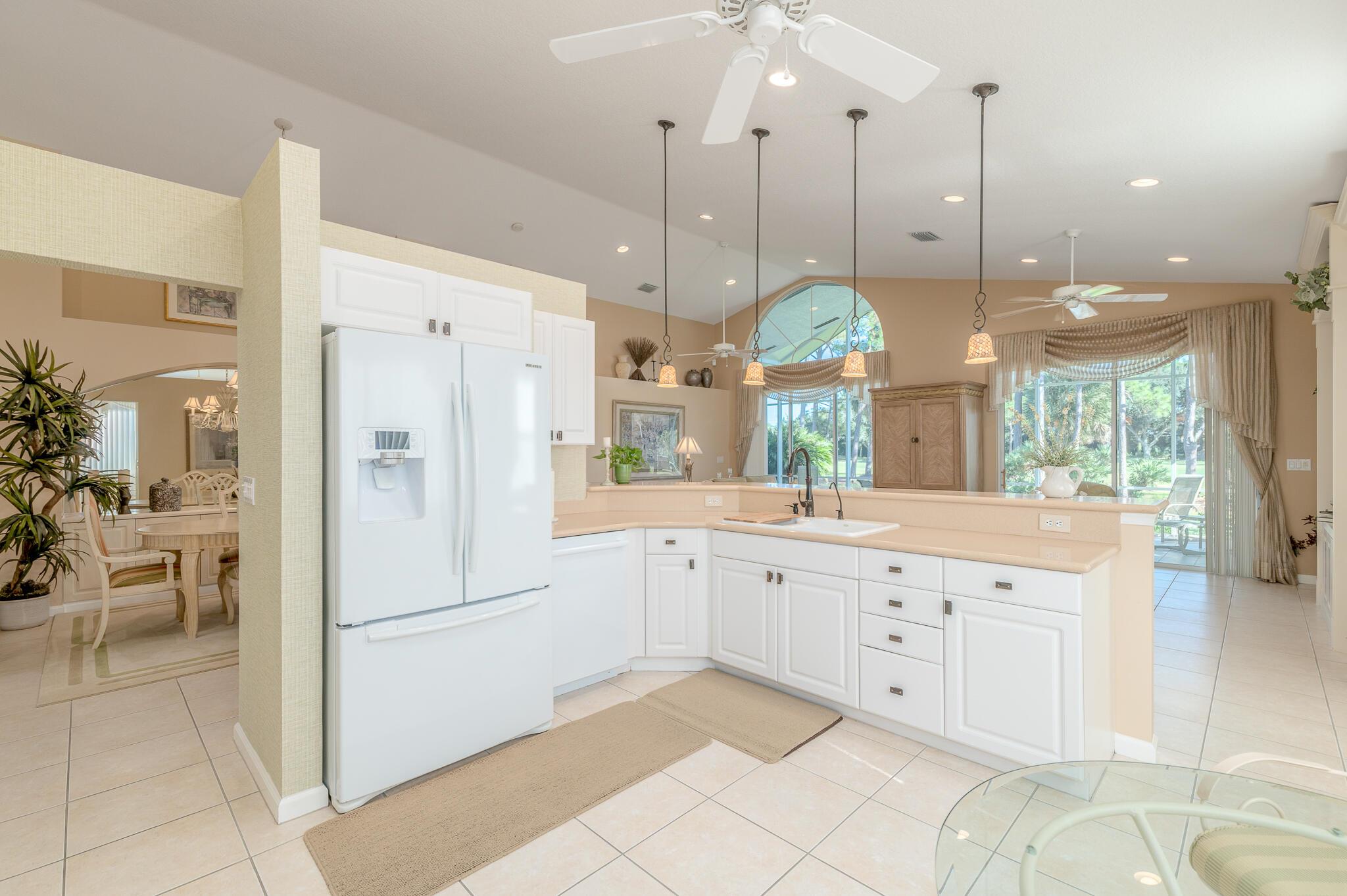 HIGHLAND GLEN - Residential