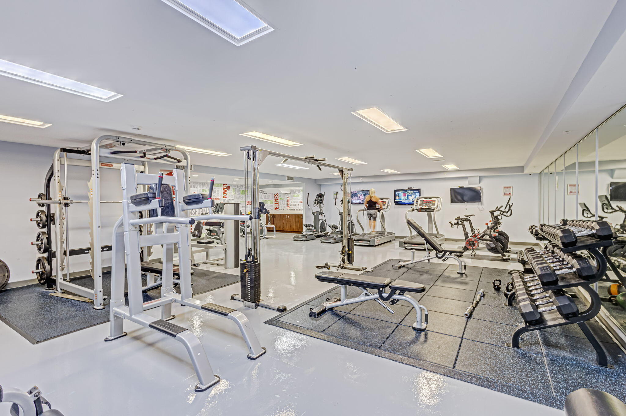 WHITNEY CONDO - Residential Lease