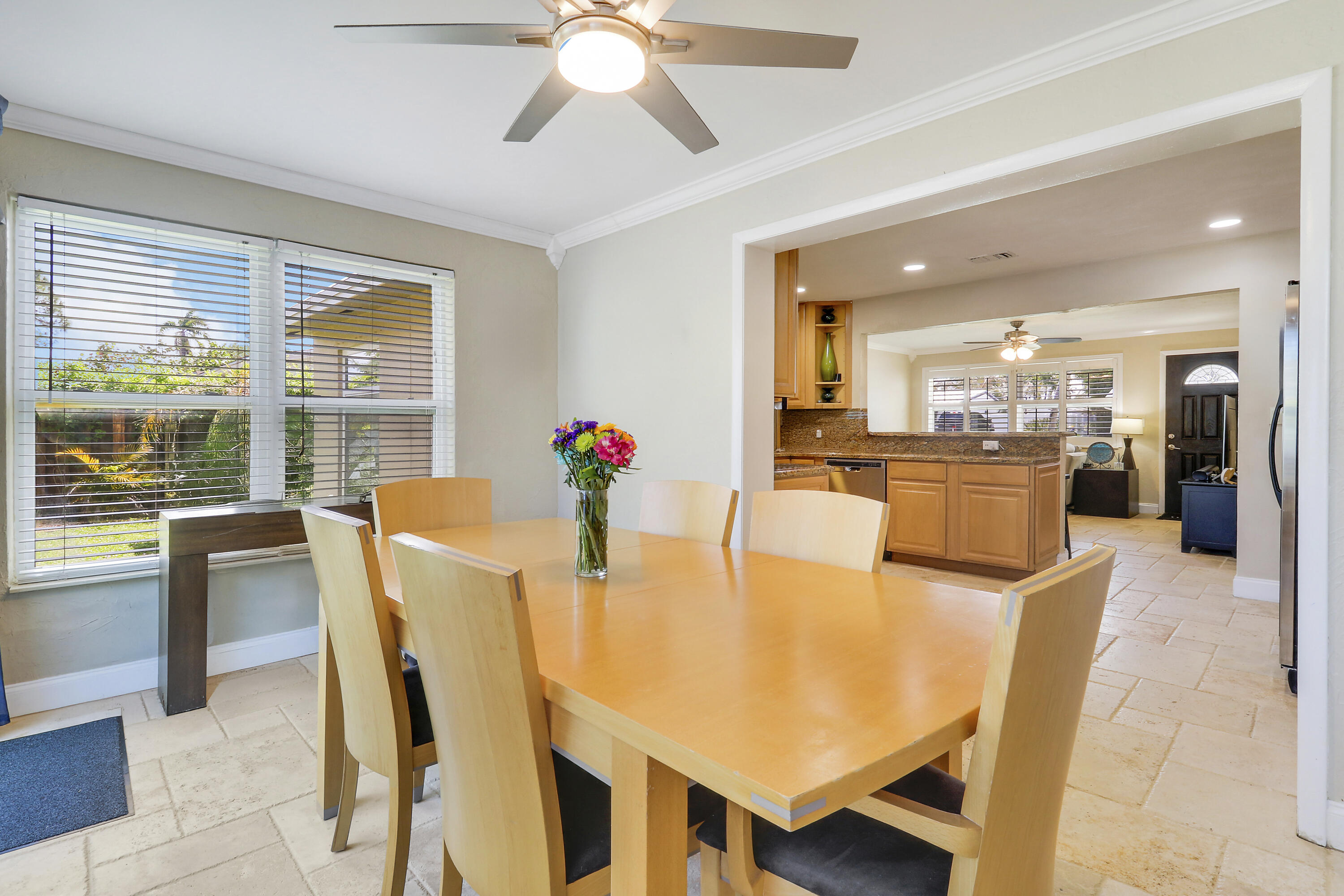 TROPIC VISTA - Residential