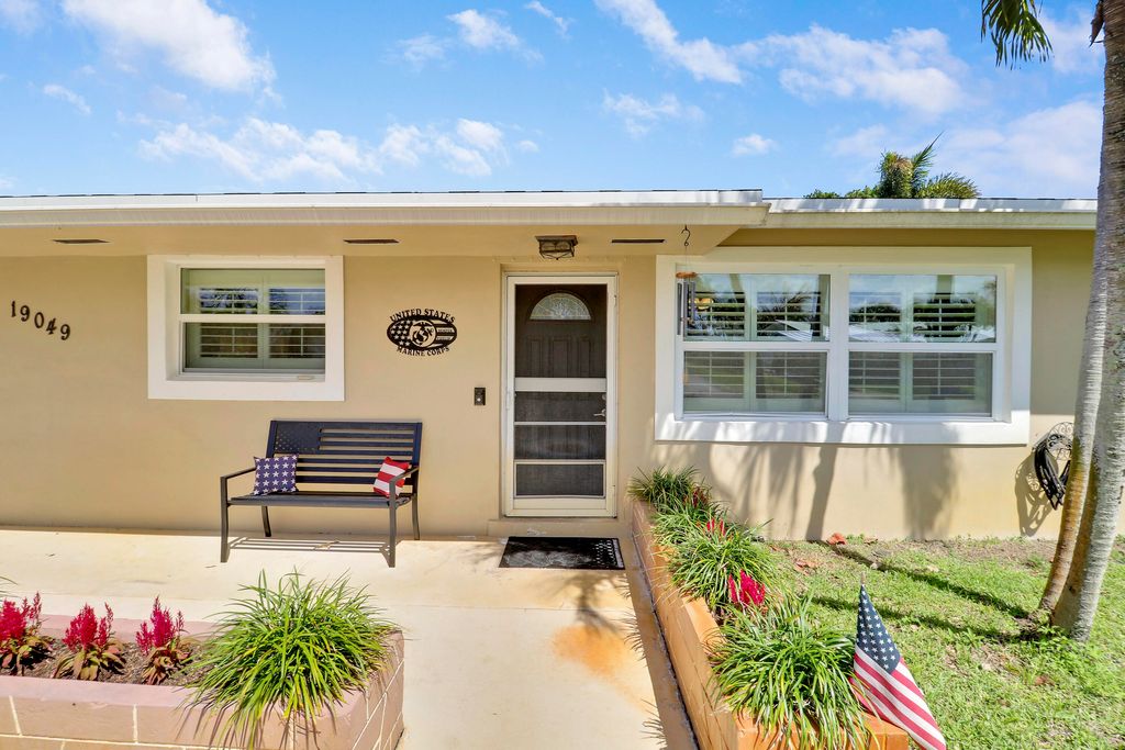Photo of 19049 SE Robert Drive, Jupiter, FL 33469 (MLS # B26015173)