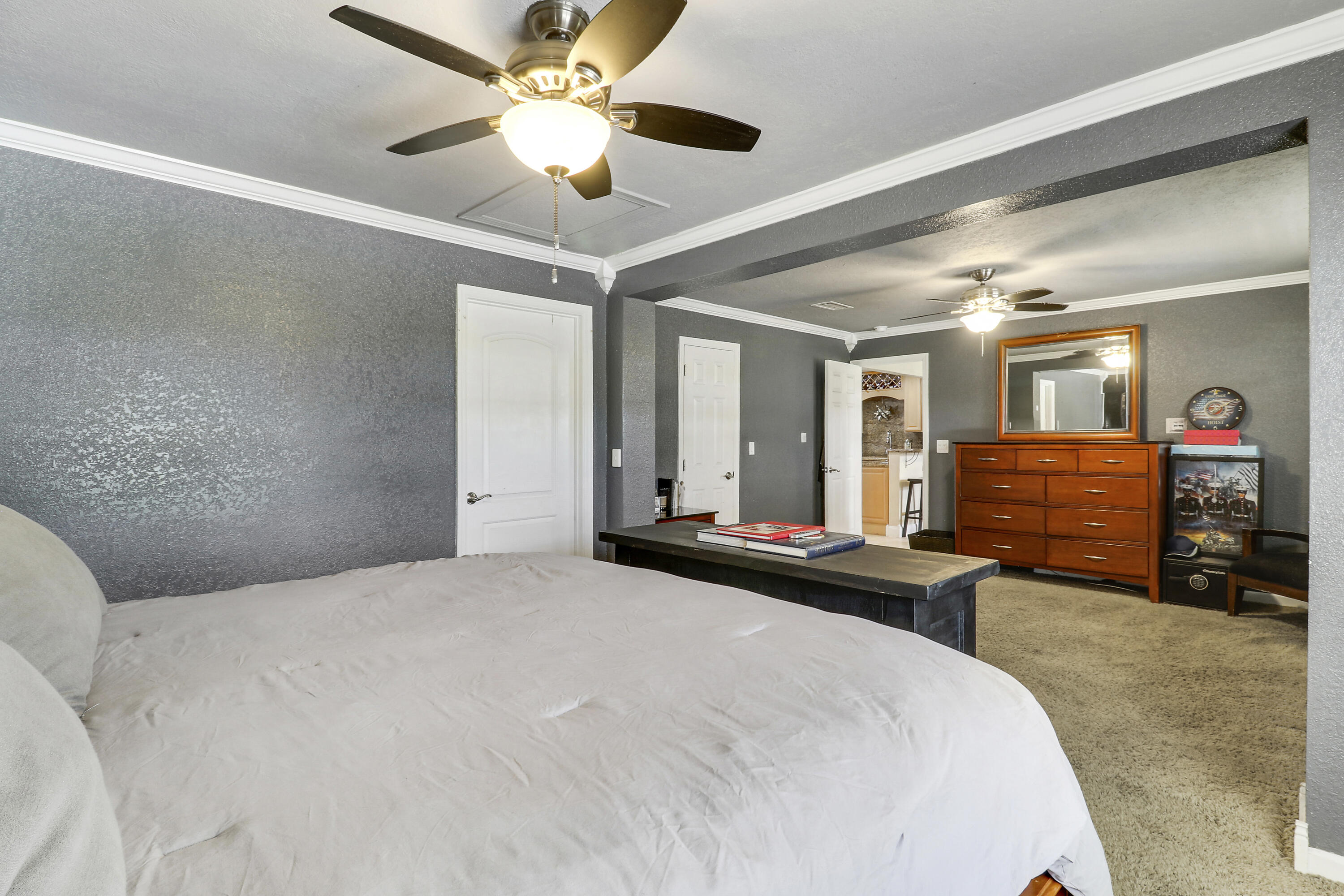 TROPIC VISTA - Residential