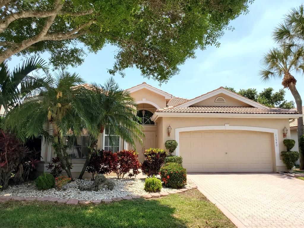 Photo of 11940 Habana Avenue, Boynton Beach, FL 33437 (MLS # R10887600)