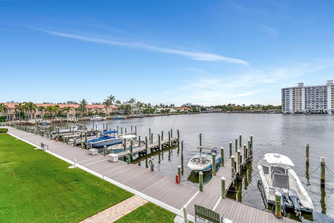 220 Macfarlane Drive S-203