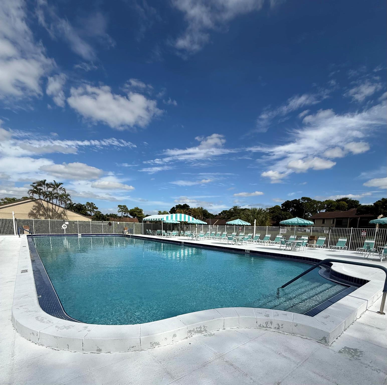 PINE RIDGE NORTH VILLAGE - Residential