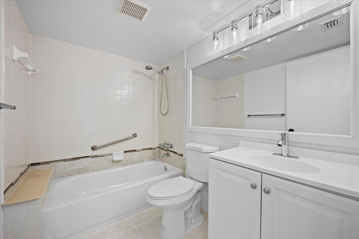 PINE RIDGE NORTH VILLAGE - Residential