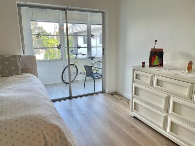 MURRY HILLS APT BLDG COND - Residential