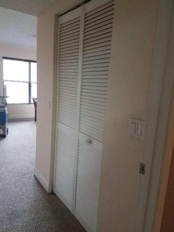 PALM BEACH PLACE CONDO - Residential Lease