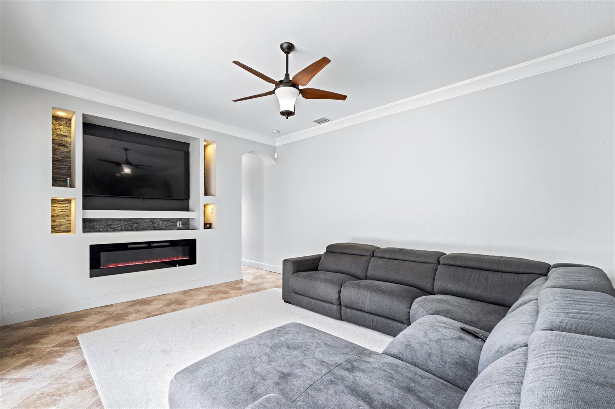 PORT ST LUCIE SECTION 9 - Residential