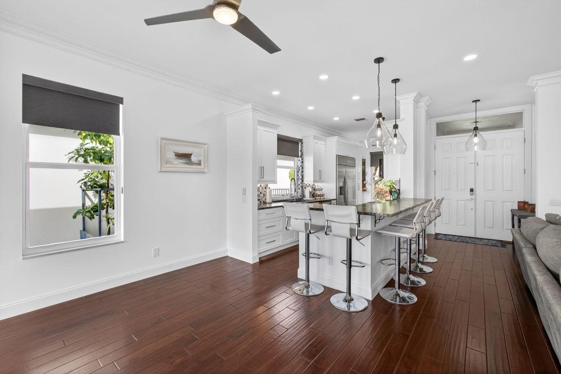 HAMPTONS AT MAPLEWOOD - Residential