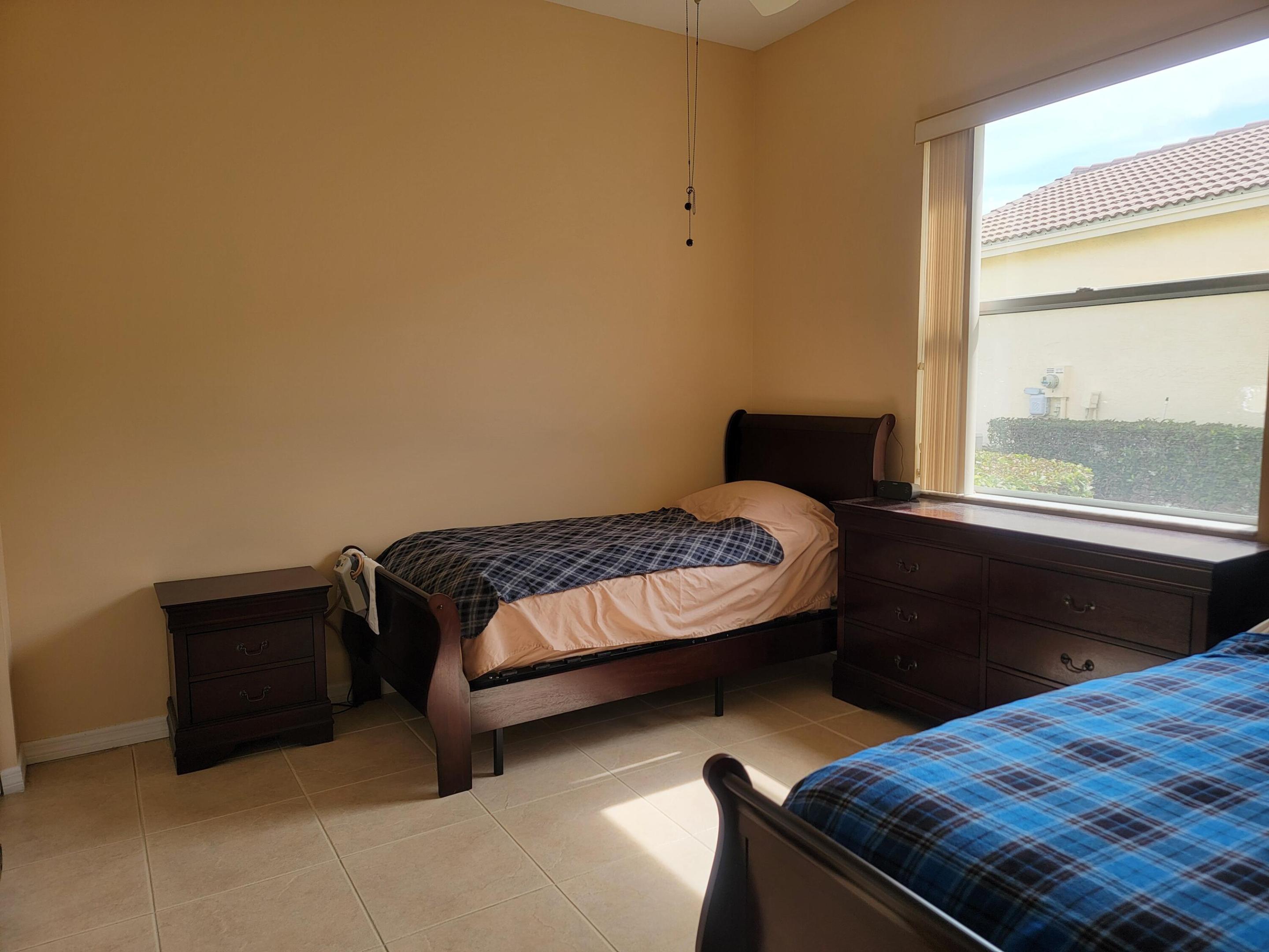 LAKE FOREST AT ST LUCIE WEST PHASE II - Residential