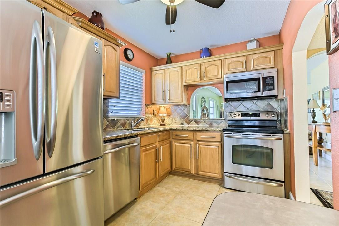 LAS VISTAS - Residential