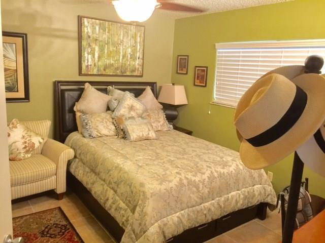 LAS VISTAS - Residential