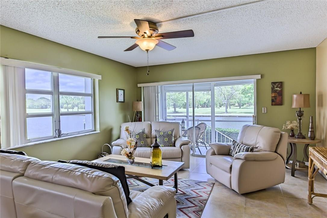 LAS VISTAS - Residential