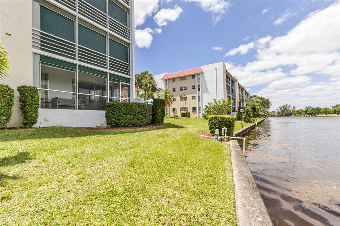 LAS VISTAS - Residential