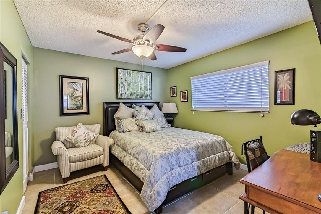 LAS VISTAS - Residential