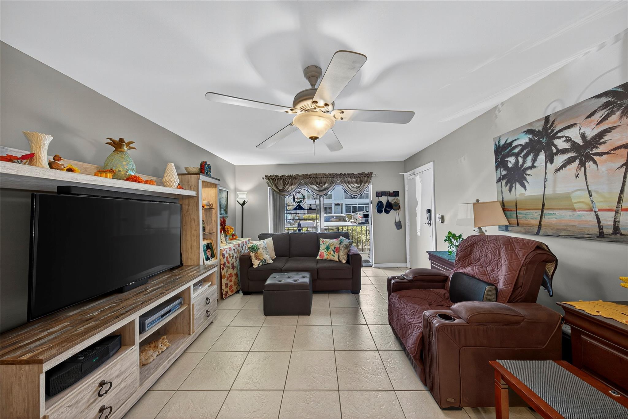 Bay Colony Club - Residential