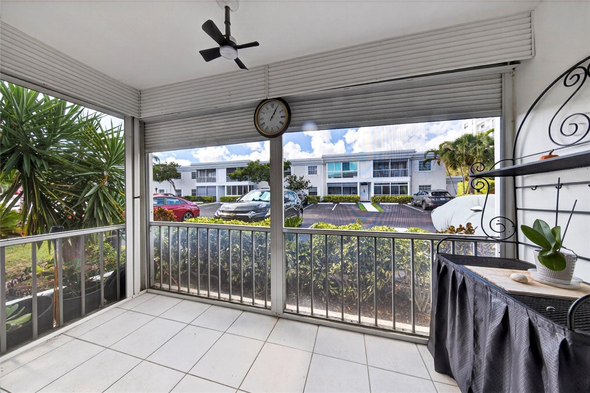 6521 Bay Club Drive 6521-2