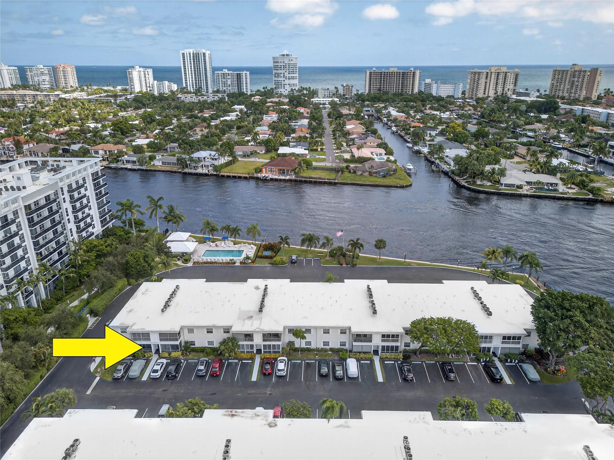 Bay Colony Club - Residential
