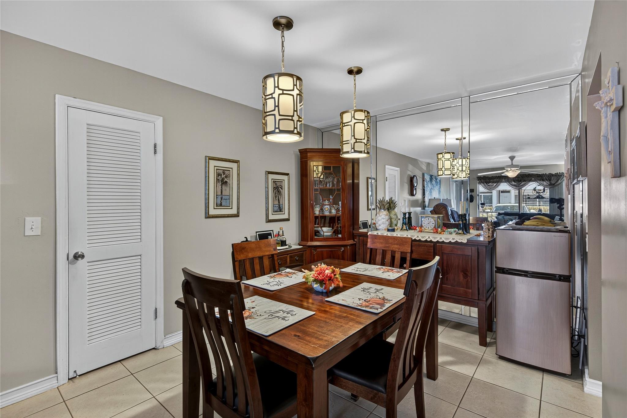 Bay Colony Club - Residential