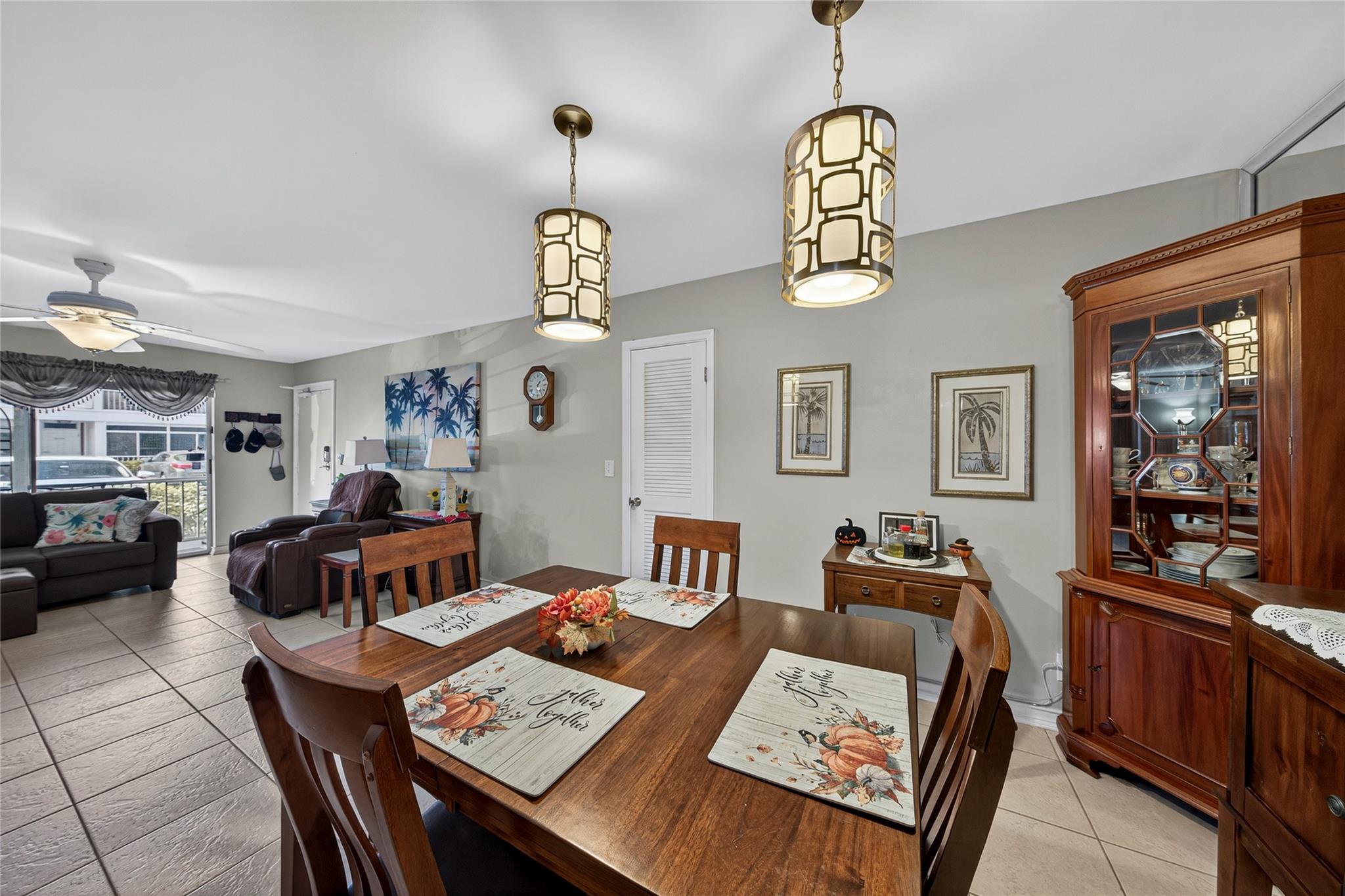 Bay Colony Club - Residential