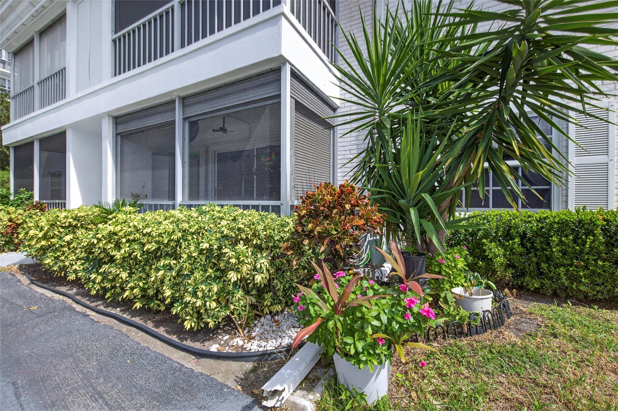 Bay Colony Club - Residential