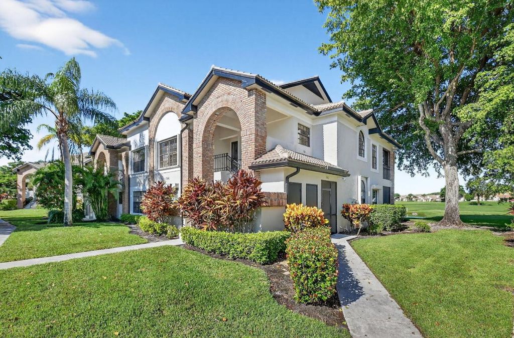 Photo of 8041 Aberdeen Drive #202, Boynton Beach, FL 33472 (MLS # R11125570)