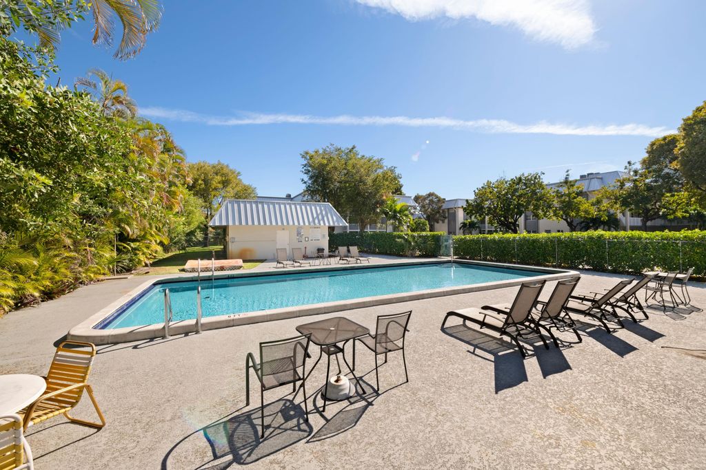 Photo of 2980 Riverside Drive #324-3, Coral Springs, FL 33065 (MLS # B26025223)
