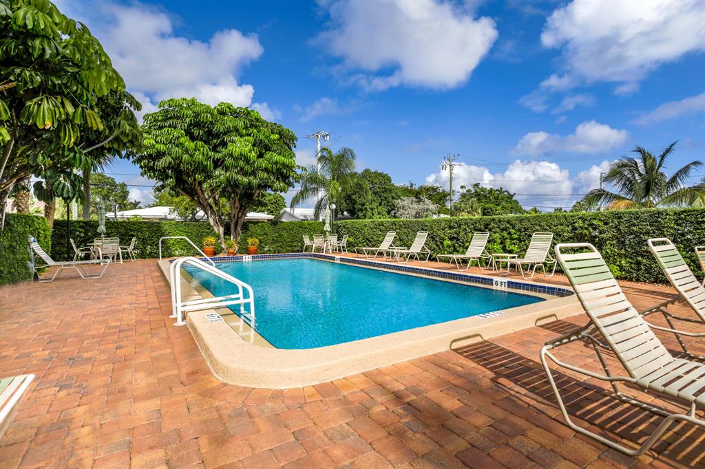 CASA VERANO CONDO - Residential Lease