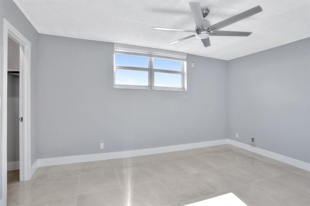 CASA VERANO CONDO - Residential Lease