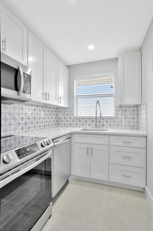 CASA VERANO CONDO - Residential Lease