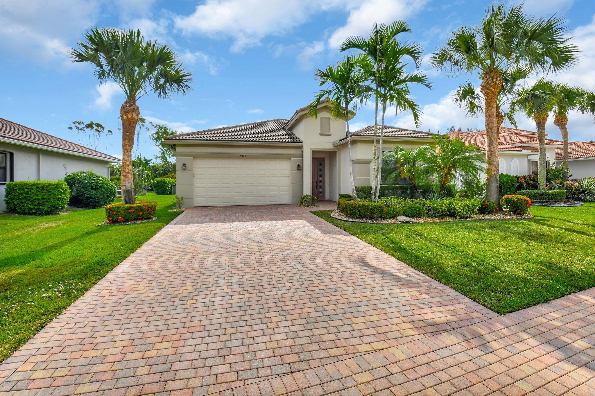 9380 Isles Cay Drive