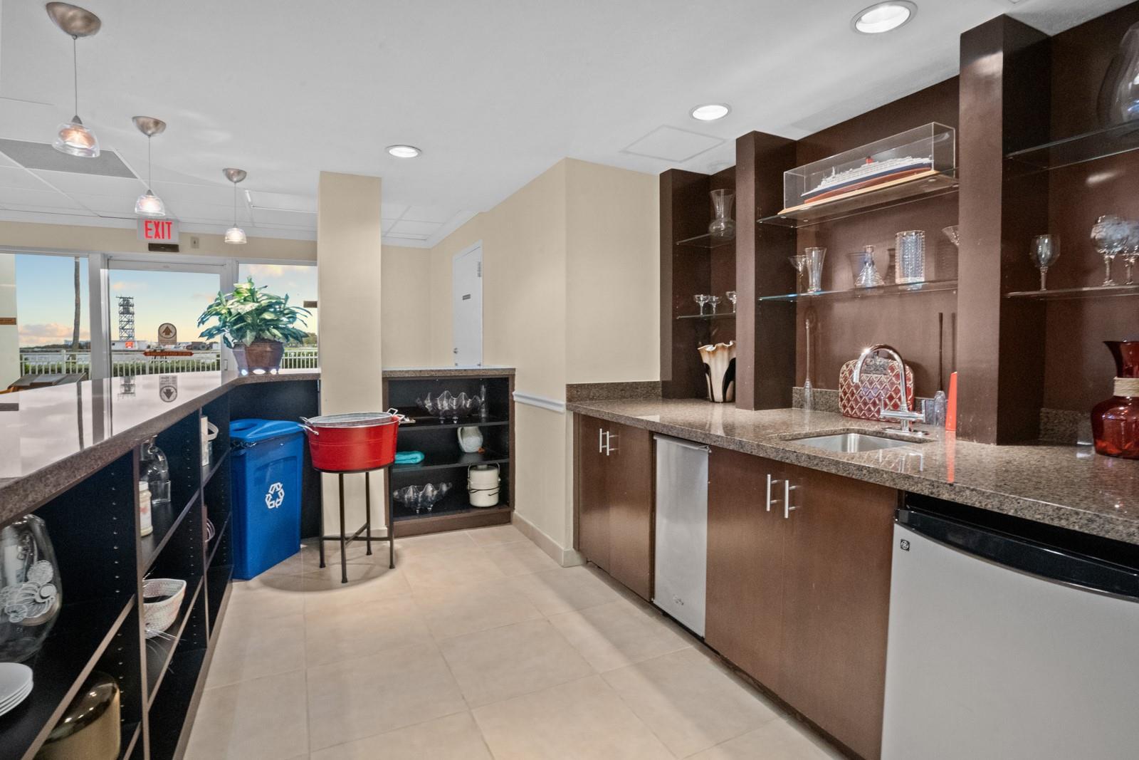 SKY HARBOUR EAST CONDO - Residential Lease