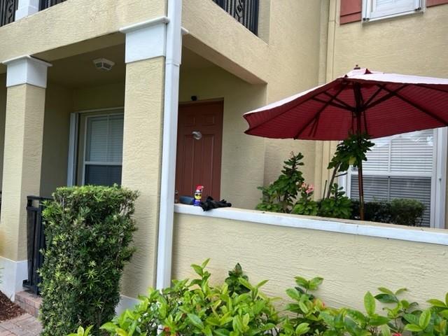 Paloma Lakes - Residential