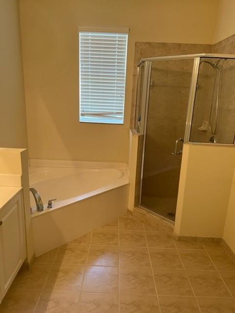 Paloma Lakes - Residential