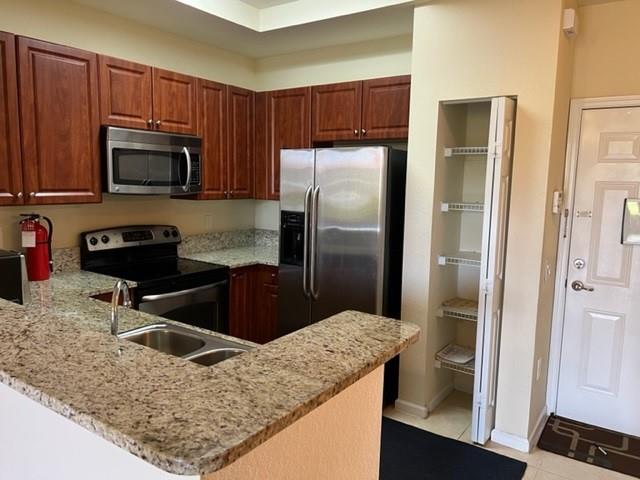 Paloma Lakes - Residential