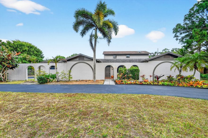 THIS IS A LARGE 4 BEDROOMS AND 4 BATHS HOME, FULLY FURNISHED. CENTRALLY LOCATED IN THE HEART OF WEST PALM BEACH. HOME HAS BEEN RECENTLY UPDATED, NEW KITCHEN, FLOORING, FRESHLY PAINTED AND MOST WINDOWS ARE IMPACTED. THE OVERSIZED BACKYARD FEATURE A NEW RESURFACE POOL, MANGOES TREES AND FRUIT TREES. CIRCULAR DRIVEWAY TO HOLD MULTIPLE VEHICLES. RENT INCLUDES ALL UTILITIES. MINUTES AWAY FROM THE AIRPORT, SHOPPING CENTERS AND DOWNTOWN WEST PALM BEACH. HOME SHOWS WELL AND EASY TO SHOW.