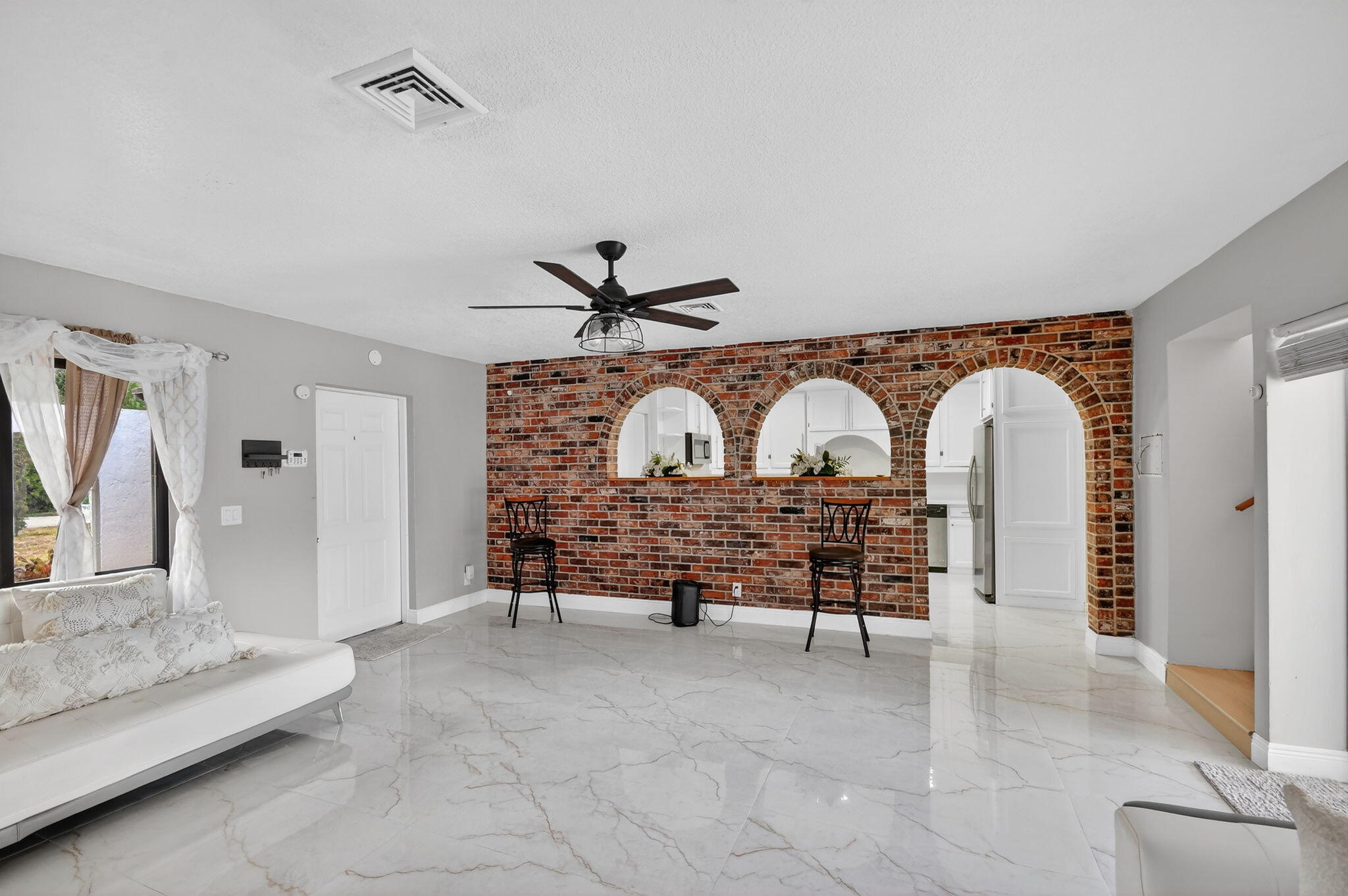 HAVERHILL - Residential Lease