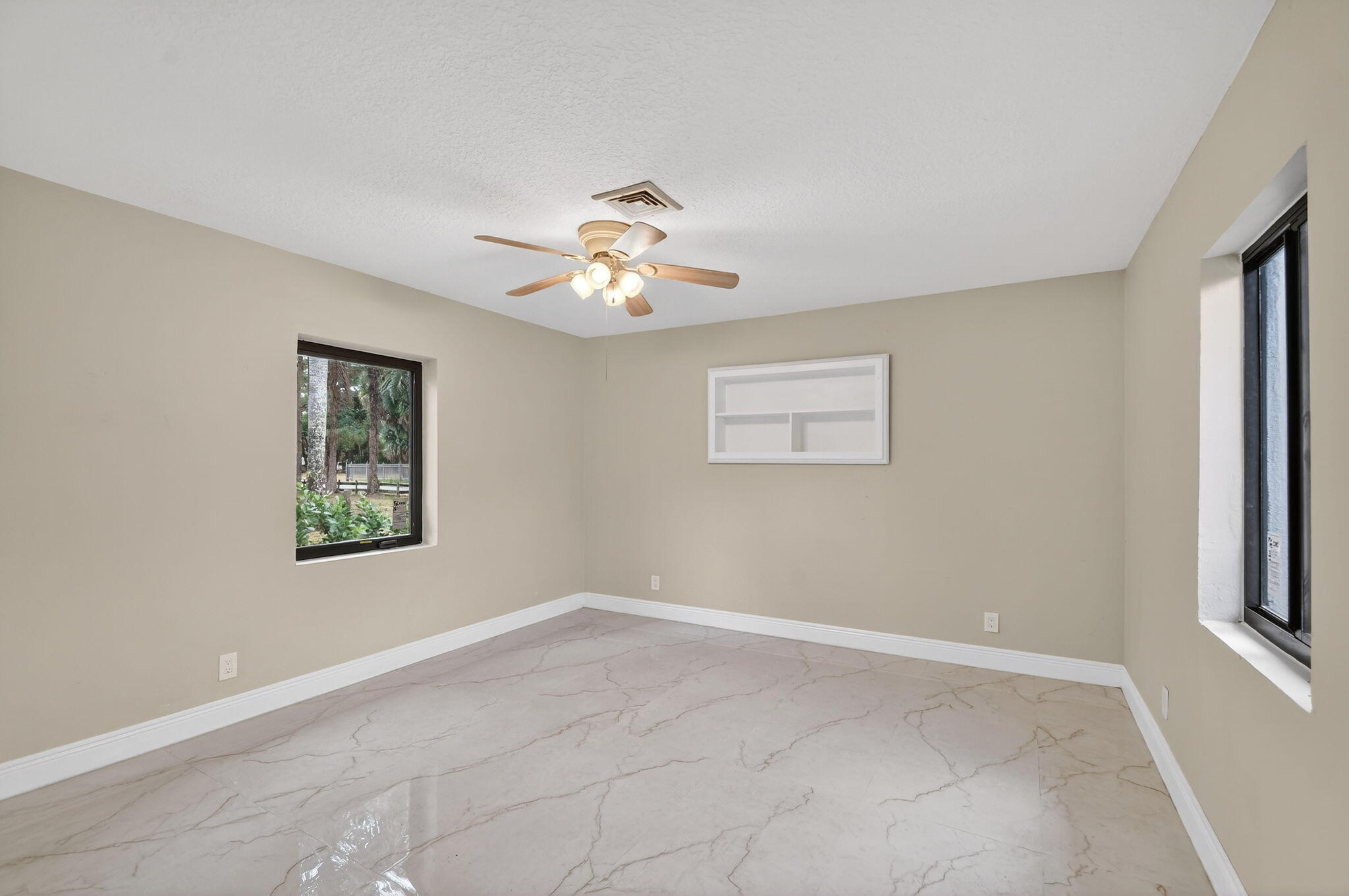 HAVERHILL - Residential Lease