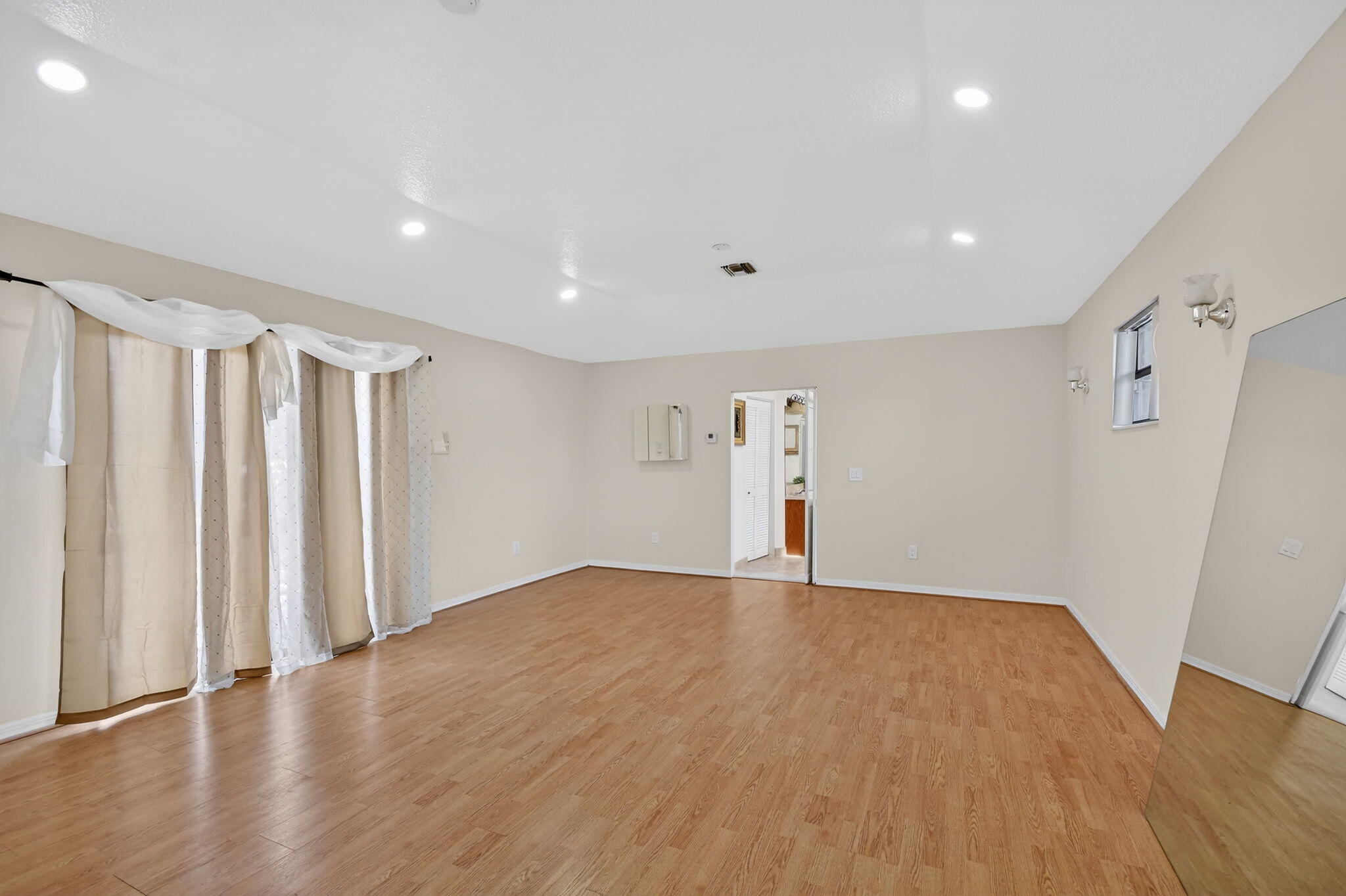 HAVERHILL - Residential Lease