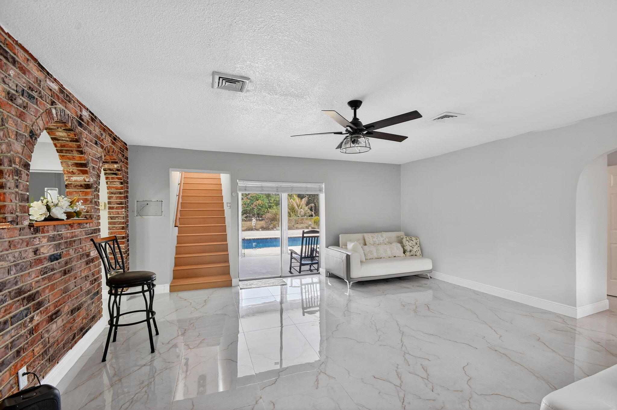 HAVERHILL - Residential Lease