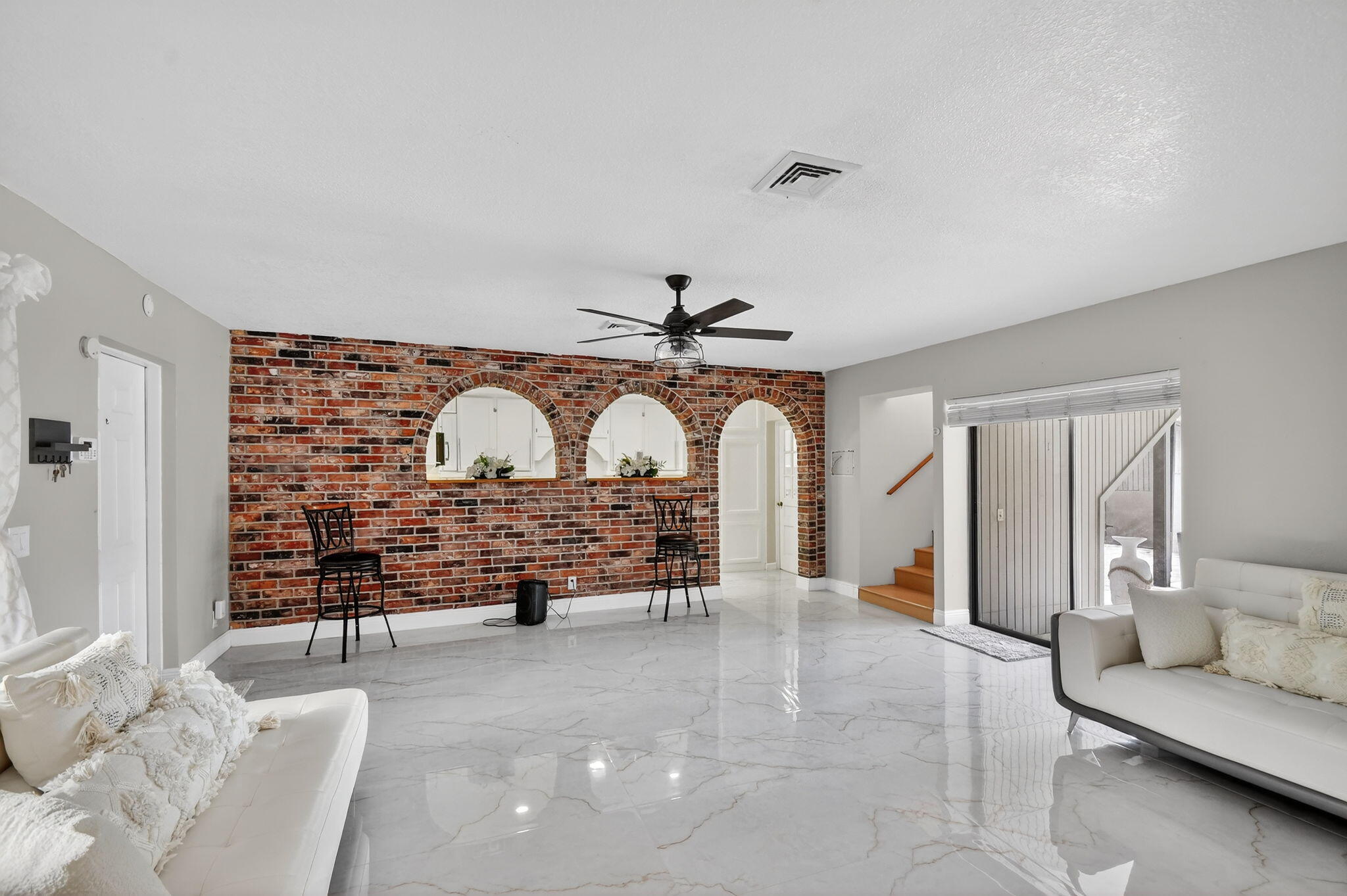 HAVERHILL - Residential Lease