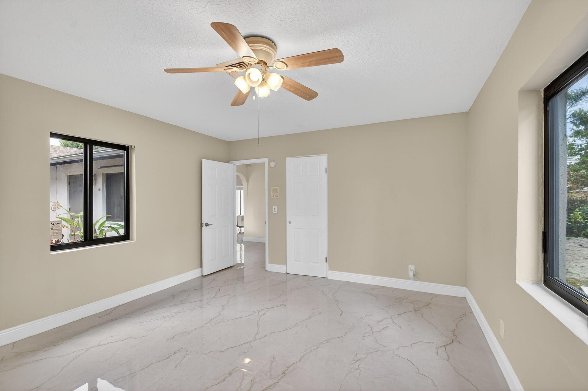 HAVERHILL - Residential Lease