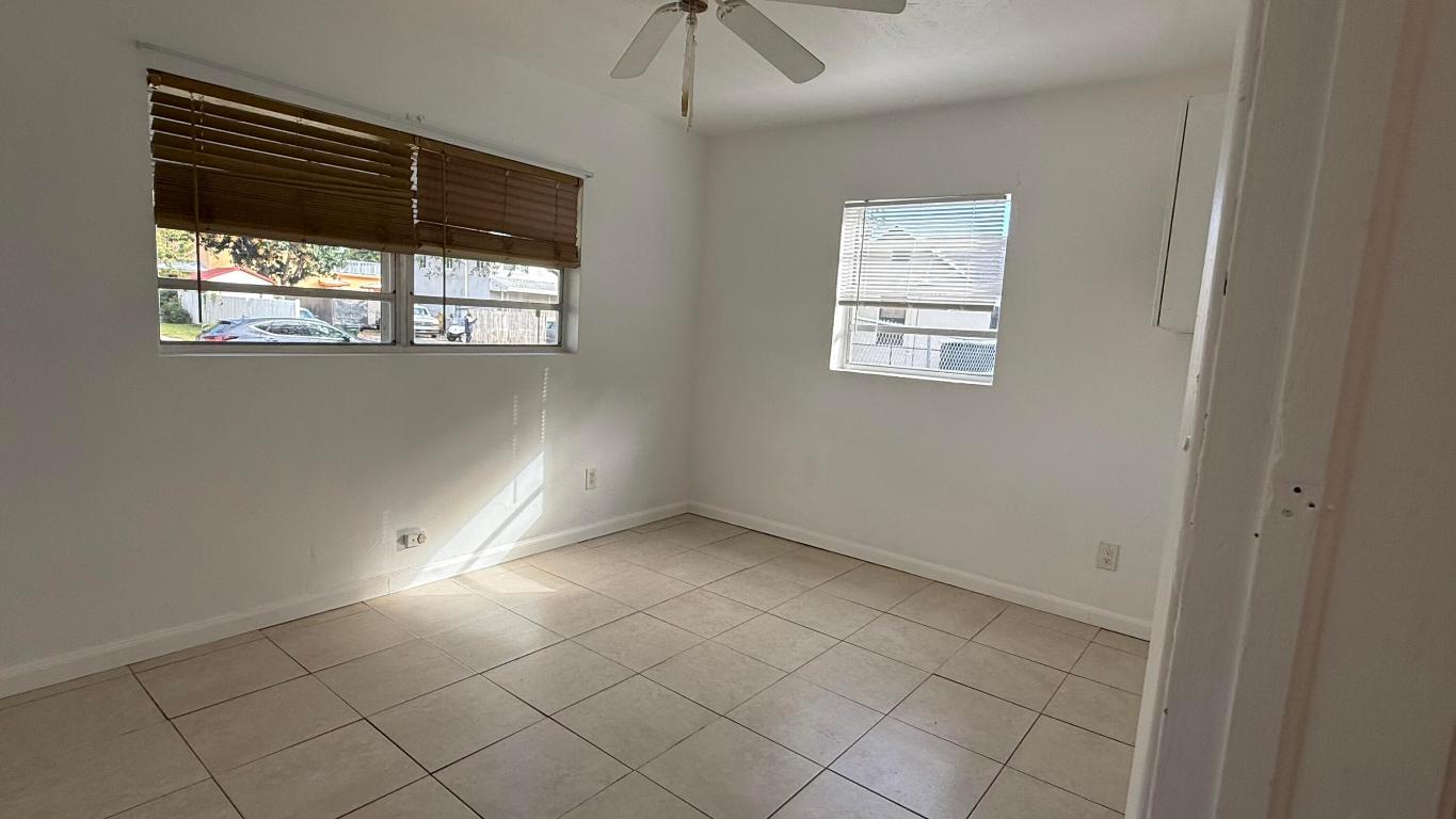 TOURIST NOOK DELRAY - Residential