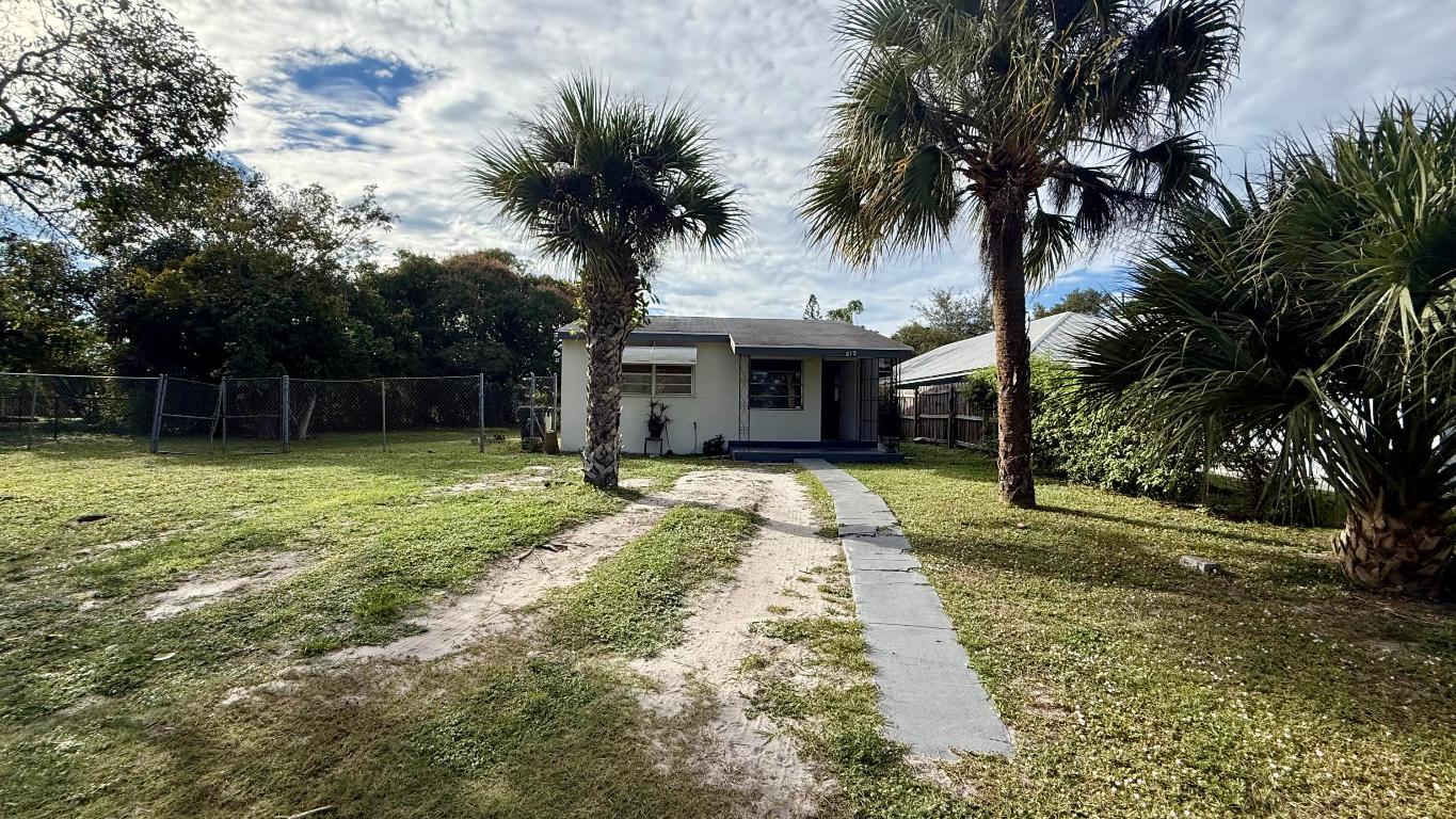 TOURIST NOOK DELRAY - Residential