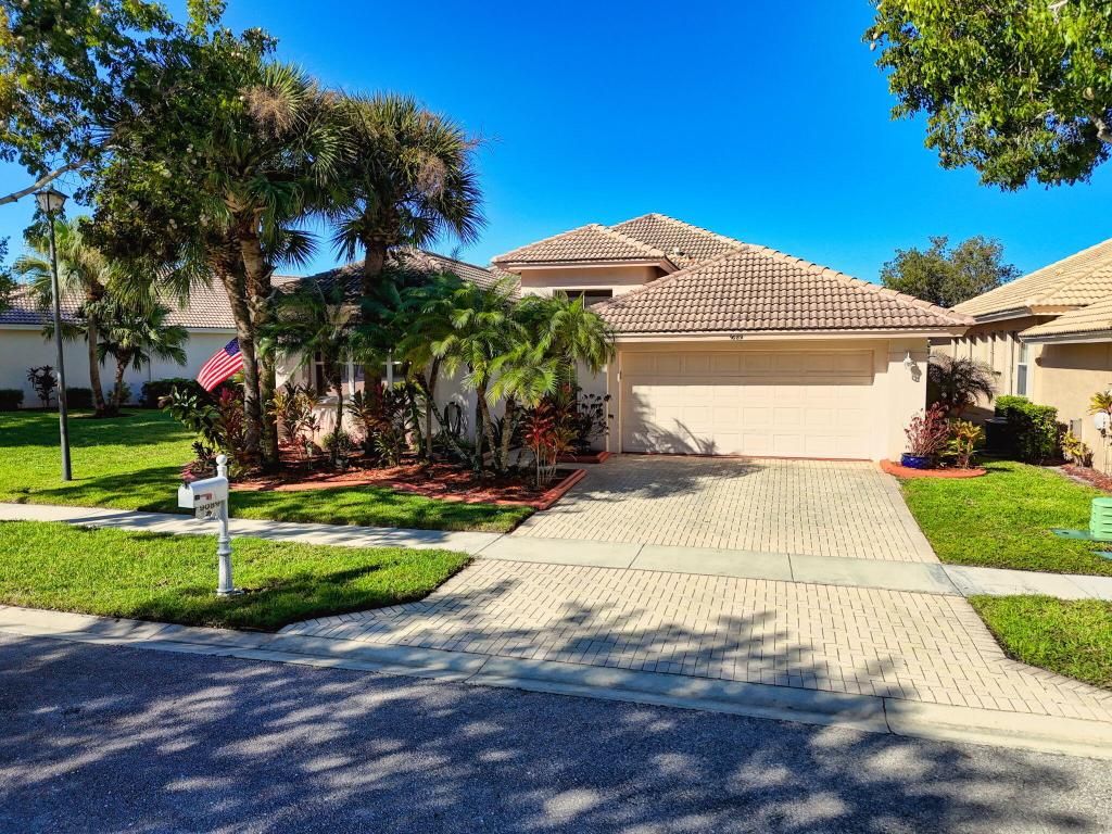 Photo of 9089 Bay Harbour Circle, West Palm Beach, FL 33411 (MLS # R11137024)