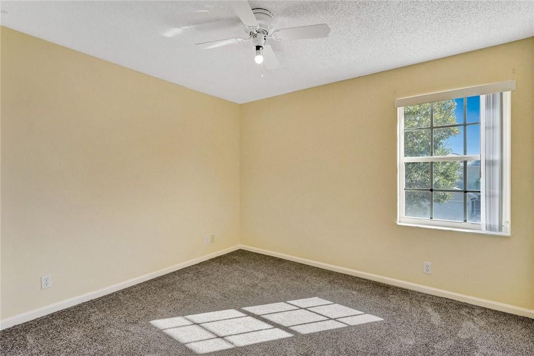 LYONS WEST - Residential
