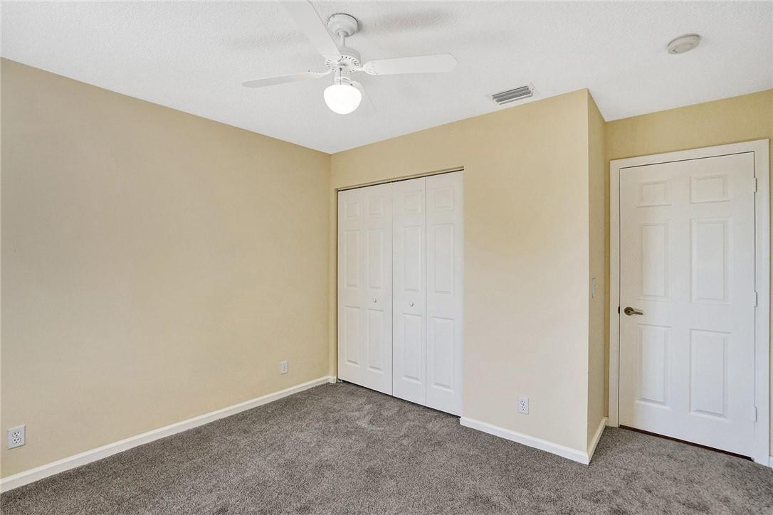 LYONS WEST - Residential